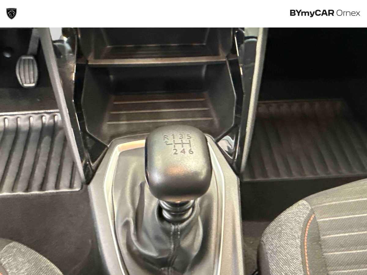 Peugeot 208 BlueHDi 100 S&amp;S BVM6 — photo 19