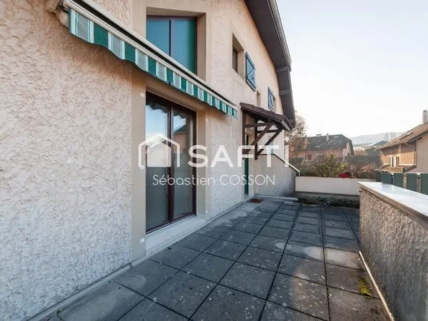 Appartement en duplex type 5 pièces 94 m² à Annecy