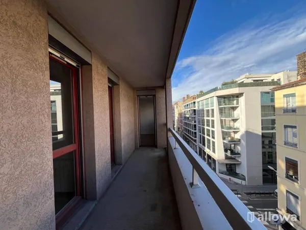 Appartement 4 pièces 84 m²