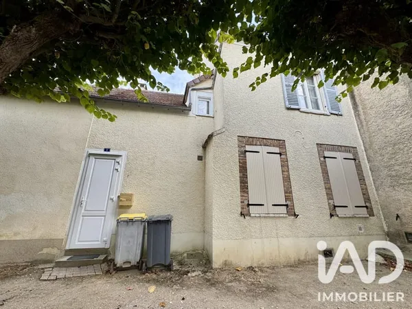 Bâtiment 109 m²