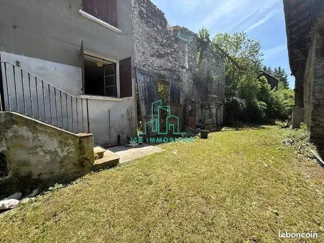 Photo 8