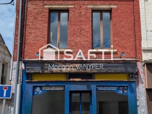 Immeuble mixte de 175 m² avec cellule commerciale