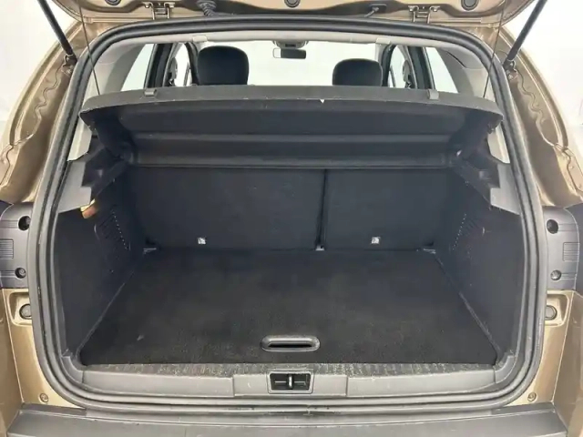Renault Captur tce 120 energy — photo 27