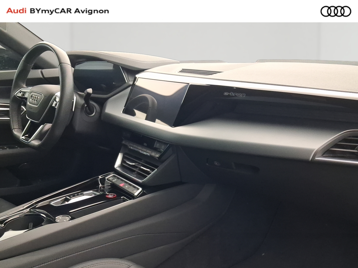 Audi e-tron GT 476 ch quattro — photo 28