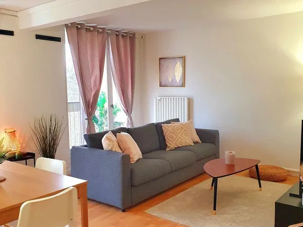 Chambre meublée en colocation - Lormont (Gravières / Bois Fleuri)