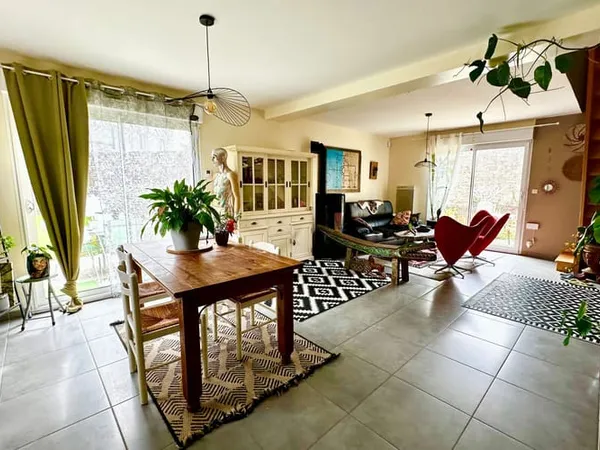 Maison 5 pièces 93 m²
