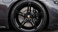 Porsche Taycan 680ch Turbo MY23 — photo 18