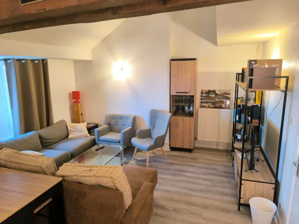 Loue chambre en colocation dans appartement
