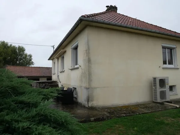 Maison Plain Pied à Favières