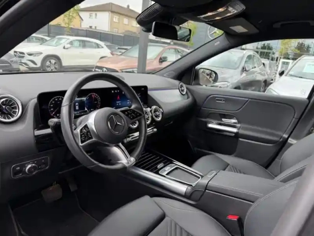 Mercedes Gla 250 e progressive line — photo 33