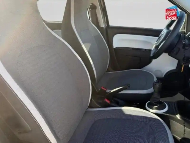 Renault Twingo 1.0 sce 65ch equilibre — photo 5