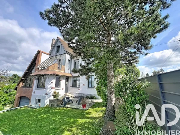 Maison 7 pièces 175 m²