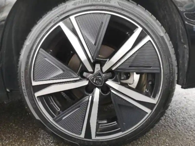 Peugeot 308 sw 1.5 bluehdi 130ch s&amp;s gt eat8 — photo 10