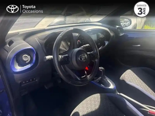 Toyota Aygo X 1.0 vvt-i 72ch design s-cvt — photo 8