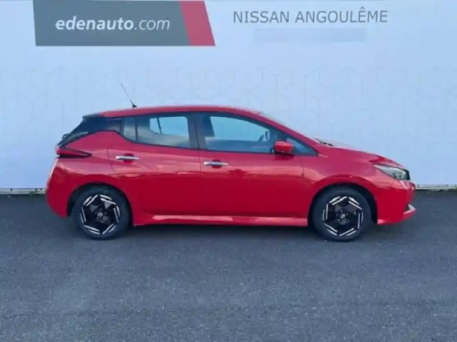 Nissan Leaf electrique 40kwh — photo 4