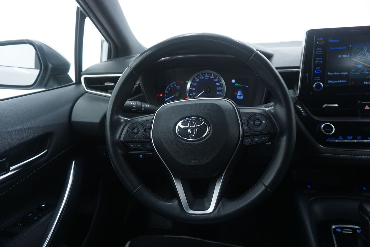 Toyota Corolla Touring Sports — photo 11