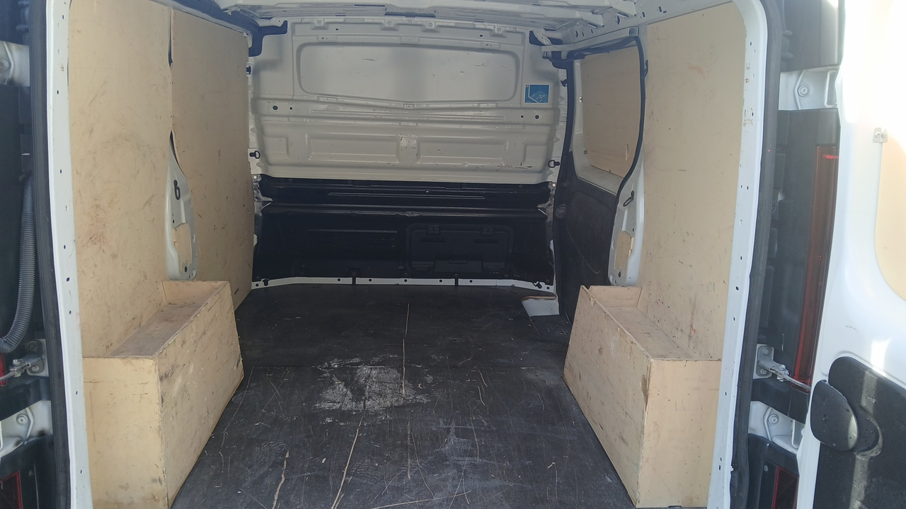 Renault TRAFIC FG BLUE DCI 130 L1H1 2T8 GSR2 — photo 13