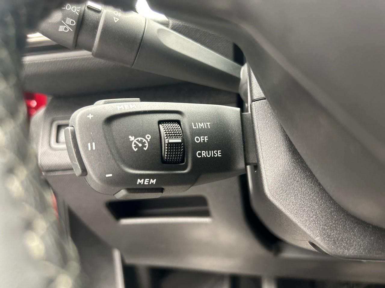 Peugeot 3008 puretech 130ch s&s bvm6 allure pack — photo 20