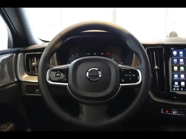 Volvo Xc60 t6 hybride rechargeable 253 + 145ch black edition geartronic 8 awd — photo 27