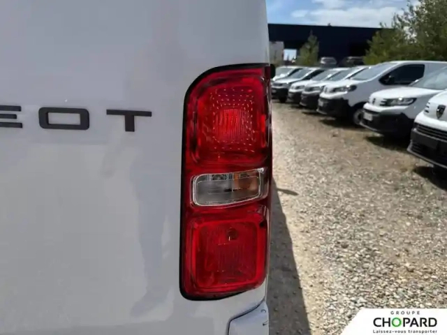 Peugeot Expert fgn xl diesel 180 ch automatique — photo 23