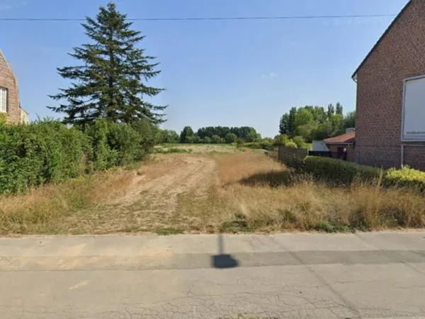 Terrain 865 m²