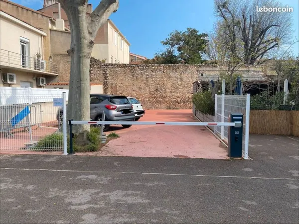 Location place de parking non couvert