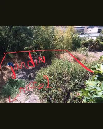 Jardin, pièce aménageable & cave - Bien atypique avec vue - a rénover