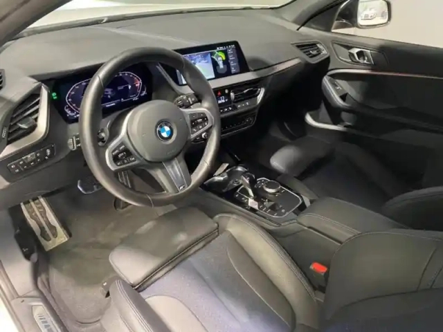 Bmw Serie 1 série 1 118ia 136ch m sport dkg7 — photo 11