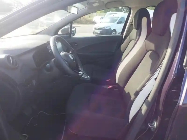 Renault Zoé zoe r110 - my22 — photo 9