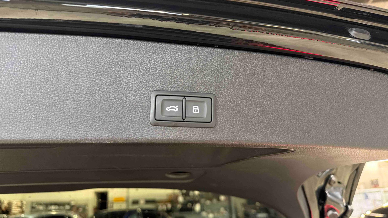 Audi Q2 35 TFSI 150 S tronic 7 — photo 18