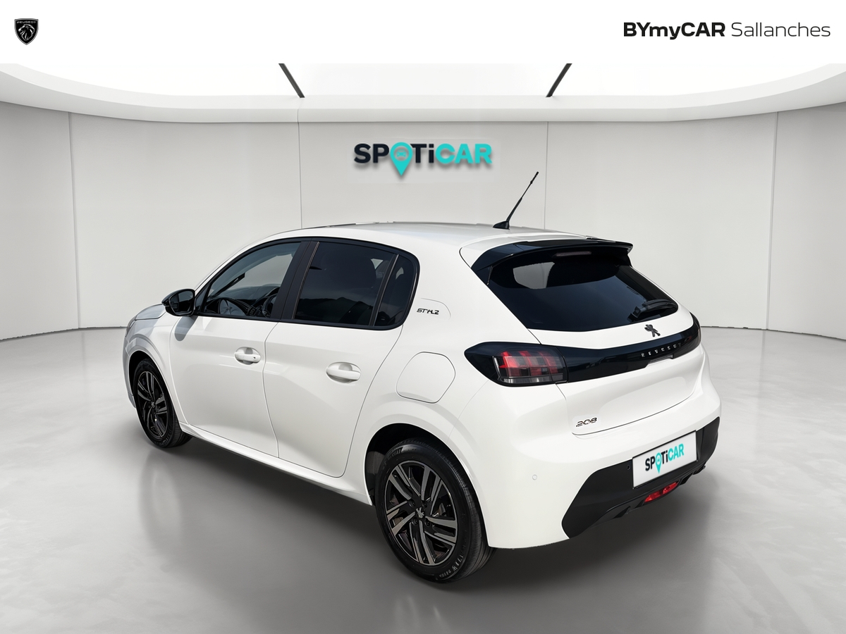 Peugeot 208 PureTech 100 S&amp;S BVM6 — photo 3