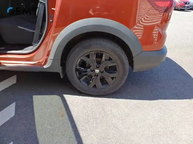 Dacia Jogger eco-g 100 7 places — photo 11
