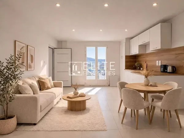PEGOMAS T2 Rénové avec Balcon de 8m²