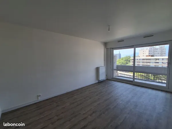 Appartement T4 - GRENOBLE