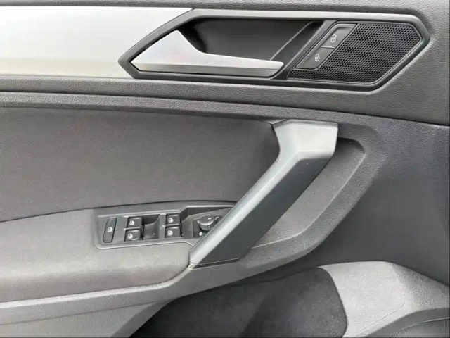 Volkswagen Tiguan 2.0 tdi 150ch confortline business euro6d-t — photo 27
