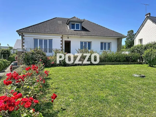 VENTE : maison 6 pièces avec clim réversible (113 m²) à PONTS - Vie de plain pied + Sous sol 90m2