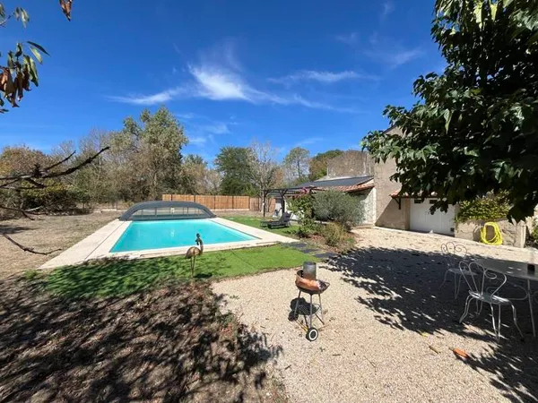 Maison 6 pièces 216 m²