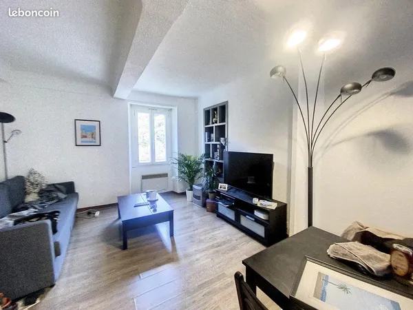Appartement 3 pièces 55 m²