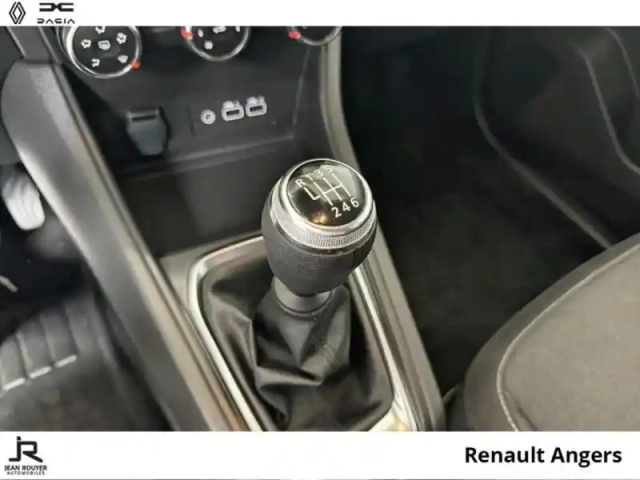 Renault Captur 1.0 tce 90ch evolution — photo 6