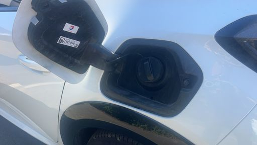 Peugeot 208 1.2 PureTech 130 EAT8 - GT – 2023 – 51530 km – Essence – Boîte Automatique — photo 4