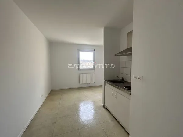 STUDIO AVEC PARKING GRAND QUEVILLY