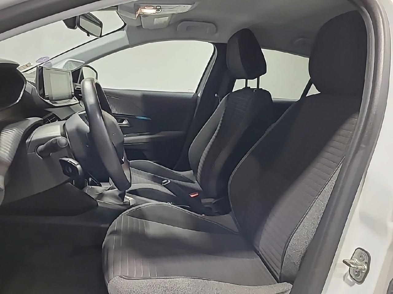 Peugeot 208 puretech 100 s&s bvm6 style — photo 10