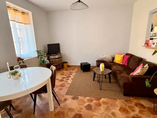 A louer appartement RDC 50M² centre ville