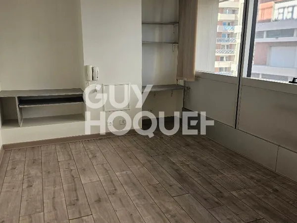 Bureaux à louer - 46 m² - Réf. 3663 - Guy Hoquet Perpignan Centre
