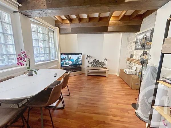 Maison 5 pièces 77 m²