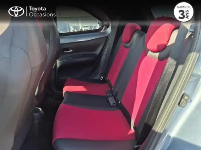 Toyota Aygo X 1.0 vvt-i 72ch undercover s-cvt my23 — photo 4