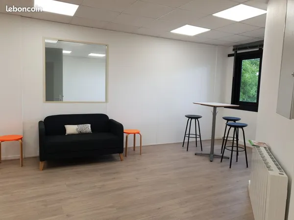 Bureaux à louer Saint-Nazaire Ouest quartier Océanis 10 minutes de Pornichet