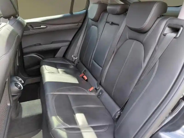 Alfa Romeo Stelvio 2.2 190 ch lusso 2wd bva8 — photo 18