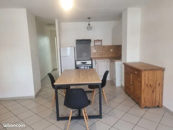 Béthune bel appartement pres de la gare