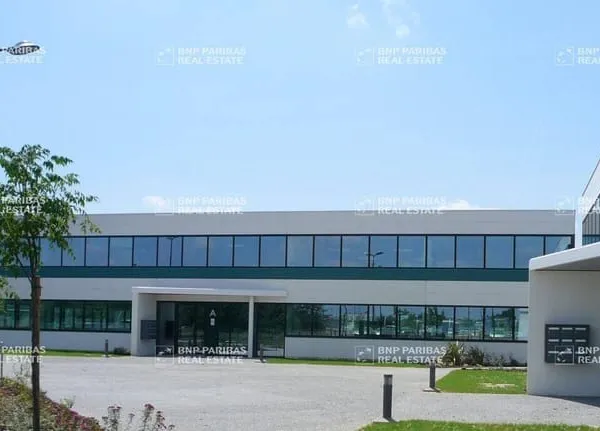Bureaux 138 m²